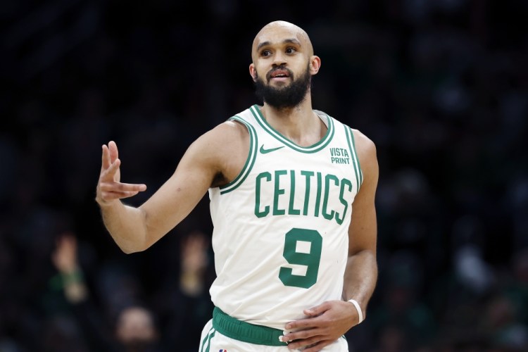 Pistons Celtics Basketball